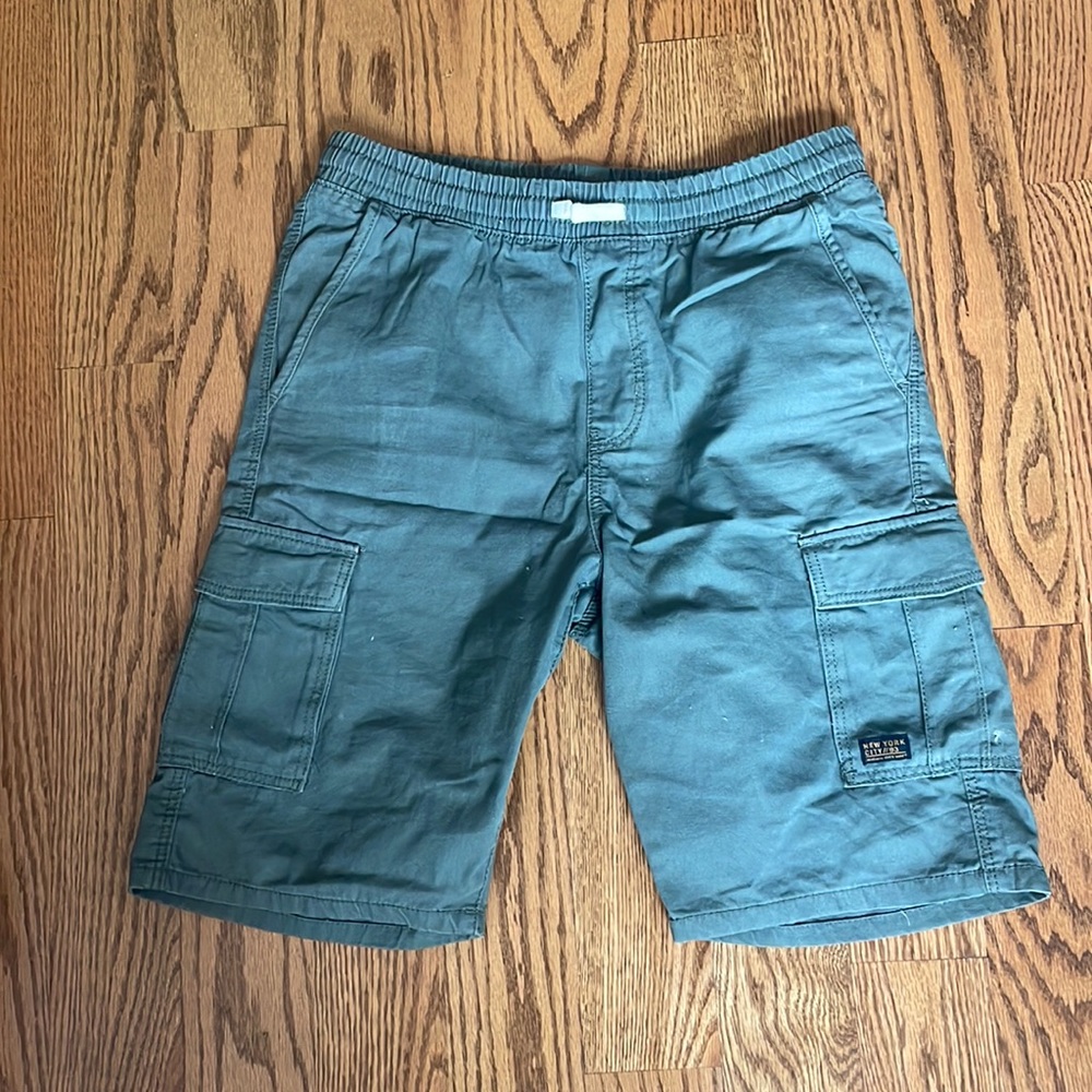 COPY - Short H&M size 13/14 Use one time kids